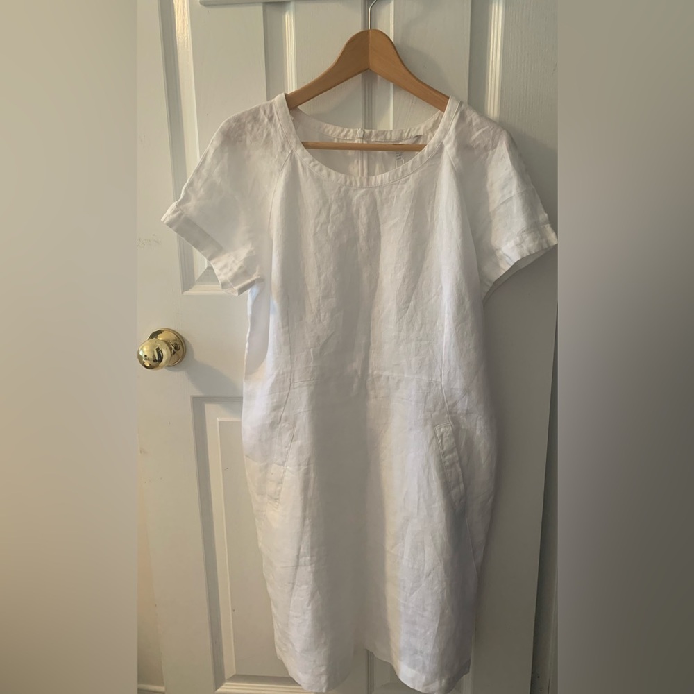 Classic White Linen Short Sleeve Midi Dress